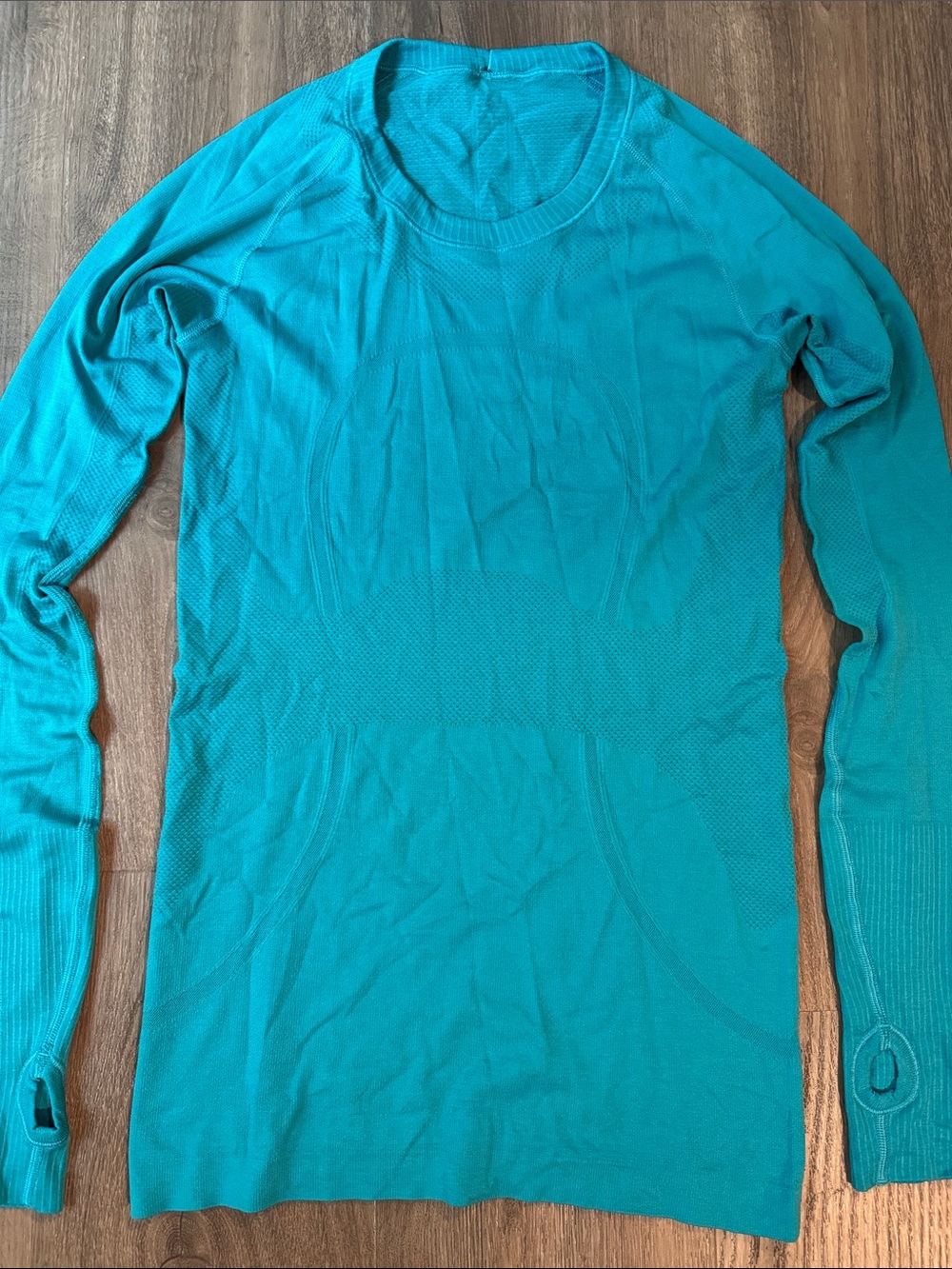 Lululemon Swiftly Tech Long Sleeve Crew - Picture 4 of 9
